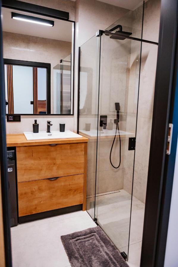 Apartment Turkusowy - Basen, Sauna, Klimatyzacja